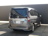 当社は全車、無料の「ワイド保証」付き。さらにプラス1年、2年の保証延長をご希望される方には有料で用意してます。全国2000以上の日産サービス工場がご愛車をサポートしてくれます。安心