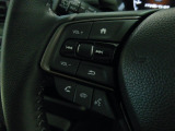 ドカメラ●専用ワイヤーハーネス●車載通信機●スマートフォン用Bluetooth(R)ユニット●ナビ・オーディオリモートコントロールスイッチなど。純正ナビの使い勝手をさらに高める、便利な装備をパッケージ