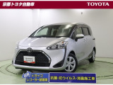愛嬌のあるフロントフェイスの【シエンタ】2列シートで人も荷物もしっかり乗れる5人乗ファンベース。低床デザインなので乗り降りがしやすい設計になっています。