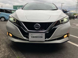 ヘッドライトは明るいLEDタイプです