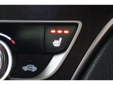 シートヒーター装備付き車!!座席に埋め込まれた電熱線によりシートを暖めることが出来る装備で、温められたシートは、寒い冬には最適です!!