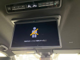 【フリップダウンモニター】家族や友人とお出かけする機会が多い方に大人気のフリップダウンモニター!大画面モニターで車内はエンタメ空間!退屈しがちな長距離ドライブも楽しい時間に変わります!