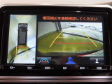 パノラミックビューモニター付きです。全方向の確認ができて安心です。