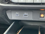 USB充電とtypeC入力