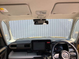 見晴らしが良く開放的な車内。視界も良好でストレス無く快適なドライブをご提供できます♪