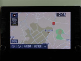 ディスプレイオーディオを装備。スマホとクルマをつなぐことで、これまでのナビに加えて、いろんなサービスが楽しめます