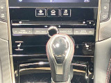 オーディオ操作スイッチです。好きな音楽やラジオを聴きながらドライブを楽しみましょう♪