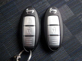 『インテリジェントキ-』機械的な鍵を使用せずに車両のドアの施錠/解錠、エンジン始動が可能なシステムです!