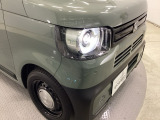 ヘッドライトで、個性も光る 、長く乗っていたい車です。