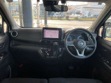 運転のしやすさを考えて設計された室内。質感の高いインテリアは、軽自動車だからって手は抜かない日産の車造り!毎日使う空間だから、乗る度に好きになる使い心地