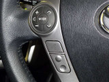 ステアリングスイッチ装備!運転しながら手元でオーディオの操作などができます。
