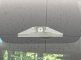 【トヨタセーフティセンス】走行中に前方の車両等を認識し、衝突しそうな時は警報とブレーキで衝突回避と被害軽減をアシスト。より安全にドライブをお楽しみいただけます。
