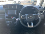 広々とした車内空間です。