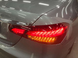 メルセデス・ベンツ[認定中古車]は、メルセデス・ベンツ日本株式会社が認定する中古車保証制度が適用される中古車です。これは正規販売店のみの特典です。TEL042-338-1133