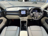 XC40 ウルトラ B4 AWD 4WD 