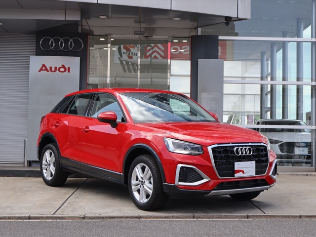 Q2 35 TFSI アドバンスド 