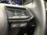 【マツダ・レーダークルーズコントロール】高速道路での長距離走行が楽に!自動で速度を保つクルーズコントロールが、衝突軽減システムと連携し、前方の車両を感知して車間を保つように速度調節してくれます!!