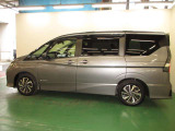 セレナ 1.2 e-POWER ハイウェイスターV 
