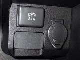 シガーソケット用の充電器が使用可能です!