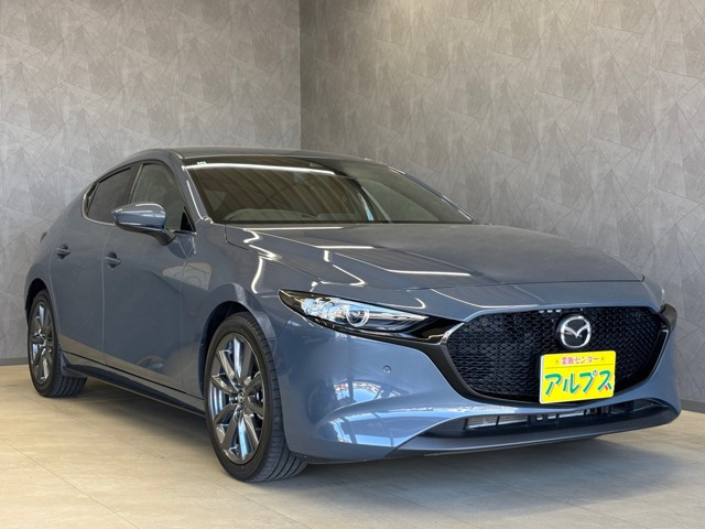 マツダ MAZDA3ファストバック 