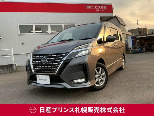 セレナ2.0 ハイウェイスターV 4WD