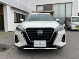 当店では専任スタッフがお客様のご要望を伺い、展示車のみならず全国のオークション会場からご希望のお車をお探し致します。