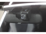 現代の車社会の必需品。ドライブレコーダー装着。エンジン始動後の一部始終を記録します。
