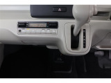 ■インパネシフト■ハンドルに近い位置で運転席からも見やすく操作しやすいインパネシフト。パッと見ただけで、どのギアに入っているのかが判断しやすいところもいいですね!
