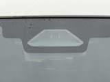 【スズキ セーフティサポート】走行中に前方の車両等を認識し、衝突しそうな時は警報とブレーキで衝突回避と被害軽減をアシスト。より安全にドライブをお楽しみいただけます。
