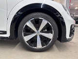 この度は数ある中から弊社認定中古車をご覧いただき誠にありがとうございます。スペースの都合上、店舗で展示していない場合がございますの事前にお問い合わせくださいませ。