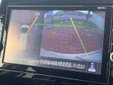 【アラウンドビューモニター】専用のカメラにより、上から見下ろしたような視点で360度クルマの周囲を確認することができます☆死角部分も確認しやすく、狭い場所での切り返しや駐車もスムーズに行えます。