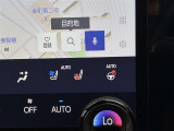 シートエアコン付です。シートを暖めたり冷やしたりできる、快適装備の一つ。 暑い夏もシートが冷える冬も快適にドライブが楽しめそうですね。