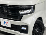 【シーケンシャルターンランプ付きLEDヘッドライト】人気の『流れるウィンカー』付きのLEDヘッドライトを装備♪高級感はもちろん、点灯時は存在感たっぷりで他車からも認識されやすく安心です。