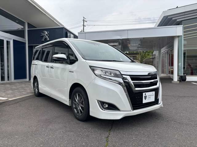 トヨタ エスクァイアハイブリッド 