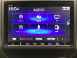 ワイド画面のナビゲーションはフルセグTV、インターナビ対応のGathers純正メモリーナビを搭載しています。Bluetoothオーディオ機能がありますので、スマートフォンなどの音楽も再生できます。