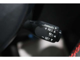 【クルーズコントロール】アクセルを踏み続けることなくセットした一定の速度を維持する機能です。長時間の高速走行時に便利です!