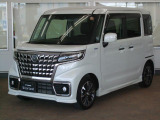 スポーティな外観と、質感の高いインテリアを採用したマツダの軽自動車、「フレアワゴン カスタムスタイル」。