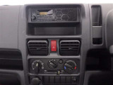 見方が分からないときは、どんなことでも中古車選びのプロであるスタッフにおたずねください。