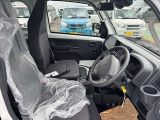 決して安い買い物ではございません!!ご満足いただけるよう車輌のご説明をさせていただきます。ご来店いただければ車輌鑑定書もございます。