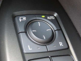 こちらのNXはオートミラー付き!うっかり閉じ忘れの無いように、鍵を閉めるとミラーも閉じ、エンジン掛ければミラーが開きます!あると便利なんです♪