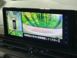 【アラウンドビューモニター】専用のカメラにより、上から見下ろしたような視点で360度クルマの周囲を確認することができます☆死角部分も確認しやすく、狭い場所での切り返しや駐車もスムーズに行えます。