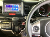 ホンダ純正メモリーナビ搭載ですので、遠距離へのお出かけもお任せ下さい。