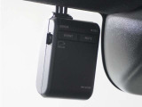 ◆視界広々で非常に運転しやすくロングドライブでも疲れを感じさせないすっきりとまとまったインパネ周りです。