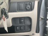 運転席回りのスイッチ類です。
