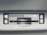 【ETC】高速道路の料金所をストレスなく通過!話題のスポットやサービスエリアに多い「スマートIC」利用時は必須のアイテムです。当店でセットアップを実施、ご納車当日からすぐにご利用いただけます!