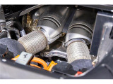 V6ツインターボエンジンと電動モーターを組み合わせたプラグインハイブリッドシステムを採用。