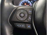 ステアリングスイッチが使い易いですね!