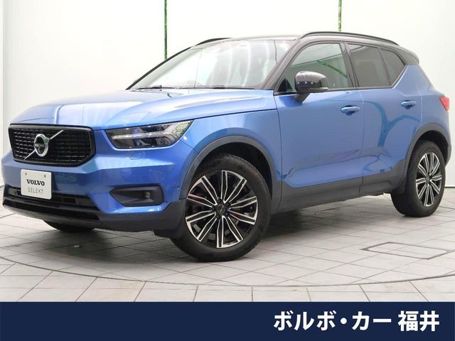 XC40 B4 AWD Rデザイン 4WD 