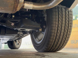 お車を安心してお乗りいただく為には、足回りの定期点検が欠かせません。サービスサポート(有償保証)では無料点検もご提供しており、安心のカーライフをお過ごしいただけるサポート体制が整っています。