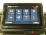 ドライブの必需品。見やすい・使いやすいHonda純正のメモリーナビを搭載。